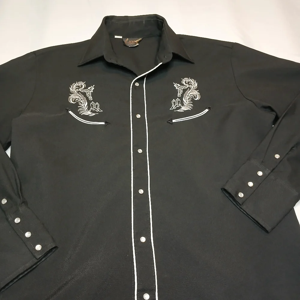 Caravan Western Wear Vtg Pearl Snap Button Down Shirt Mens Lg Black Embroidered - Picture 2 of 7